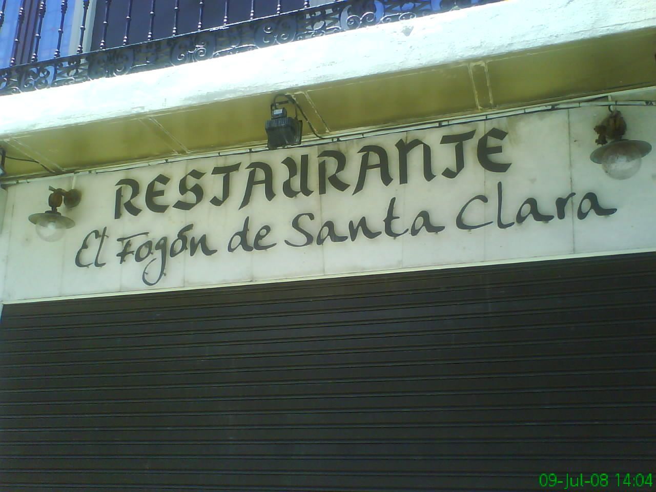 Letras planas para rótulo de restaurante